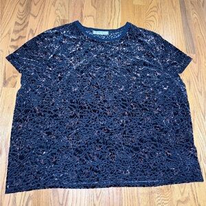 We The Free Black Short Sleeve Top oversized with velvet detail size M